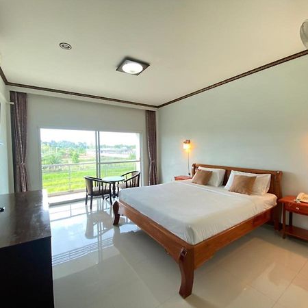 Mayuree Resort Udon Thani Exterior foto